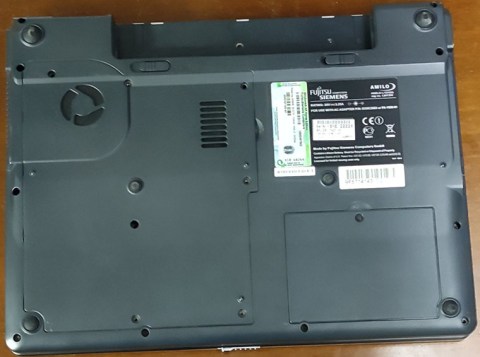 LAPTOP-FUJITSU-SIEMENS-L1310G-3