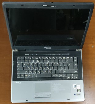 LAPTOP-FUTJITSU-SIEMENS-AMILO-XI-2428-2