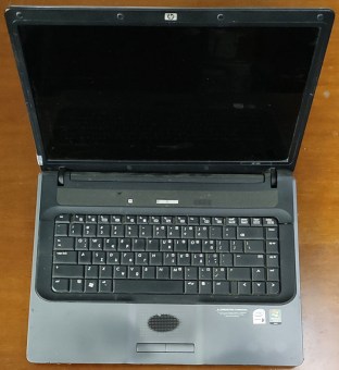 LAPTOP-HP-530-2