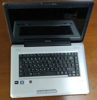 LAPTOP-TOSHIBA-SATELLITE-L450D-12J-2