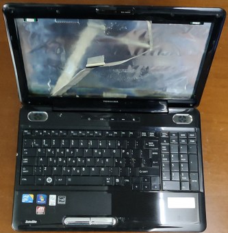 LAPTOP-TOSHIBA-SATELLITE-l505-111-2