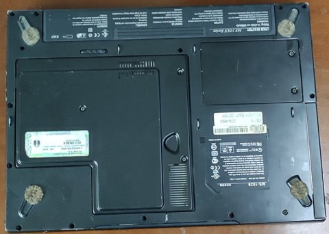 LAPTOP-VERO-MS-1029-3