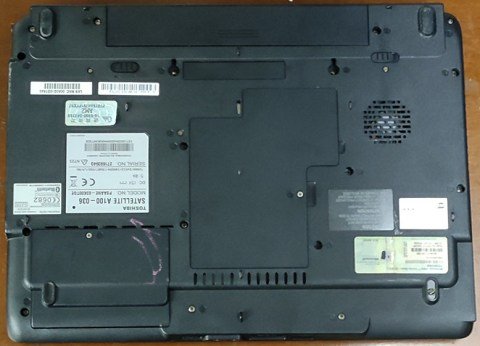 LAPTOP-TOSHIBA-SATELLITE-A100-036-3