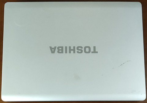 LAPTOP-TOSHIBA-SATELLITE-L300-11M