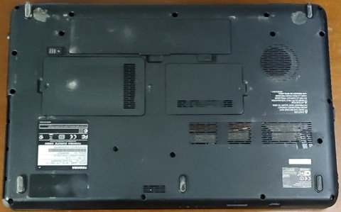 LAPTOP-TOSHIBA-SATELLITE-L555-11K-3