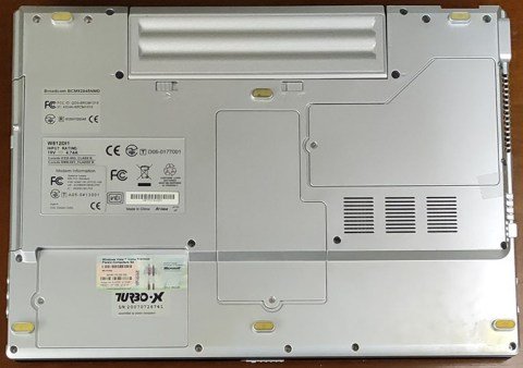 LAPTOP-TURBO-X-w812dl1-3